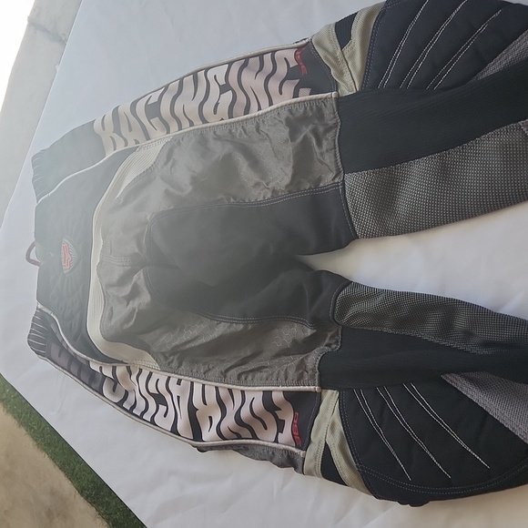 Fox Racing Gray and Black Motocross Pants - Picture 5 of 8